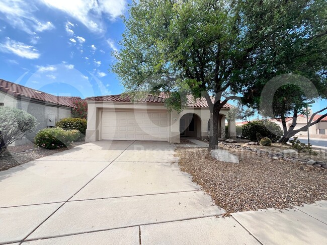 property at 13853 N Lobelia Way