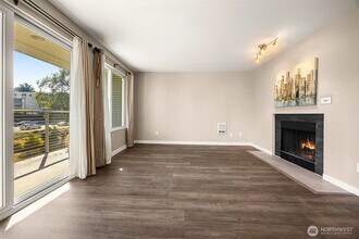 1311 12th Ave S, Unit A303 in Seattle, WA - Building Photo - Building Photo