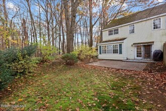 8 Haystack Rd E in Clifton Park, NY - Building Photo - Building Photo