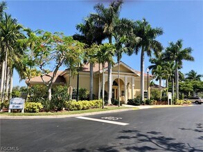 4214 Bellasol Cir in Ft. Myers, FL - Building Photo - Building Photo