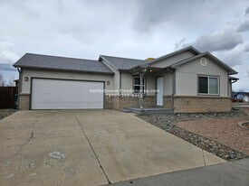 455 David Ct in Fruita, CO - Building Photo