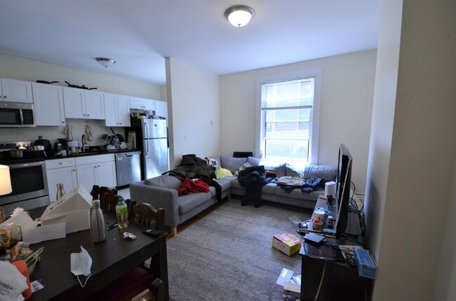 37 Brookline St, Unit 3T