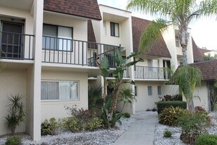 3680 Barna Ave, Unit 220 in Titusville, FL - Building Photo