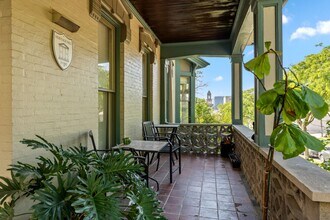 214 Fountain St NE in Grand Rapids, MI - Building Photo - Building Photo