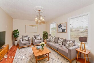 732 Spring St in Birmingham, AL - Foto de edificio - Building Photo