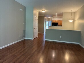 1054 Reserve Way in Indianapolis, IN - Building Photo - Building Photo