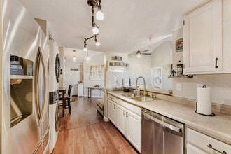 12304 W Cross Dr in Littleton, CO - Building Photo - Building Photo