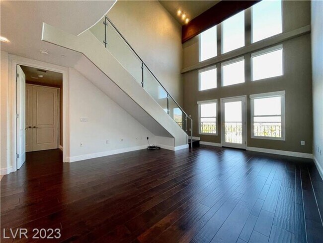 2220 Village Walk Dr in Henderson, NV - Building Photo - Building Photo
