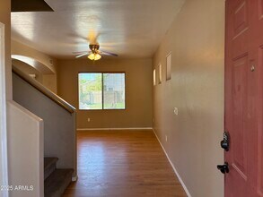 6982 W Glenn Dr in Glendale, AZ - Building Photo - Building Photo