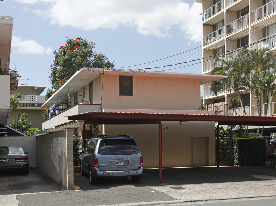 770 Wiliwili St in Honolulu, HI - Building Photo