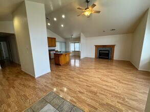 2516 Wilson St in Eureka, CA - Foto de edificio - Building Photo