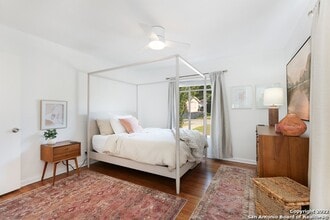 534 Cosgrove St in San Antonio, TX - Building Photo - Building Photo