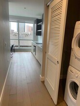 1200 N Clark St in Chicago, IL - Building Photo - Building Photo