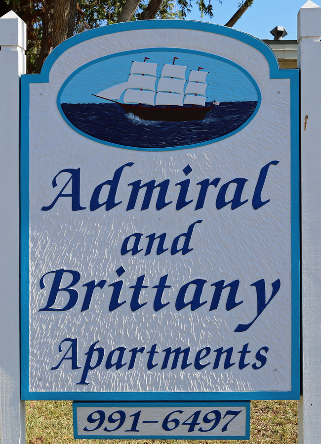 Admiral Brittany Apartments photo'