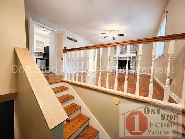8401 Arlington Ave in Raytown, MO - Building Photo - Building Photo