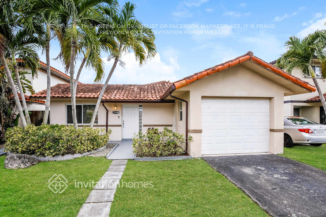 11280 SW 73rd Terrace in Miami, FL - Building Photo