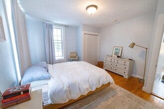 10 Maple Cir in Marblehead, MA - Building Photo - Building Photo