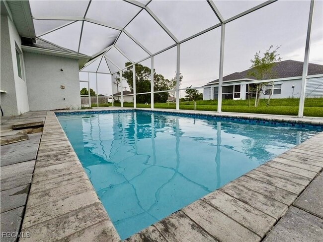 3027 SW 16th Pl in Cape Coral, FL - Building Photo - Building Photo