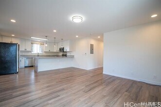 91-967-967 Akaholo St in Ewa Beach, HI - Building Photo - Building Photo