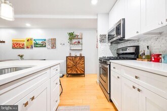 1439 Chapin St NW in Washington, DC - Building Photo - Building Photo