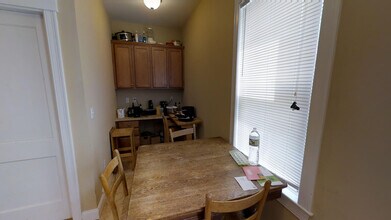 223 Holland St, Unit 1 in Somerville, MA - Building Photo - Building Photo