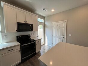 4541 N Quemoy St in Aurora, CO - Foto de edificio - Building Photo