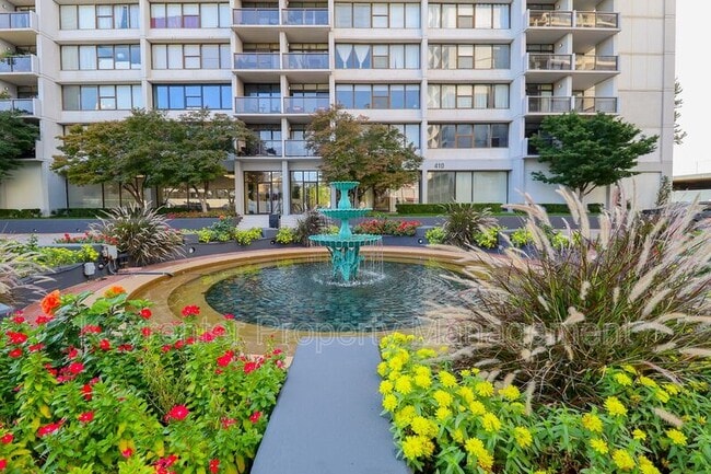 property at 410 W 7th St