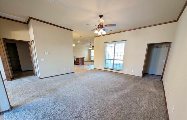 609 Sally Ct in Moore, OK - Building Photo - Building Photo