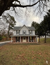 6045 Old Washington Rd, Unit 2 in Elkridge, MD - Foto de edificio - Building Photo