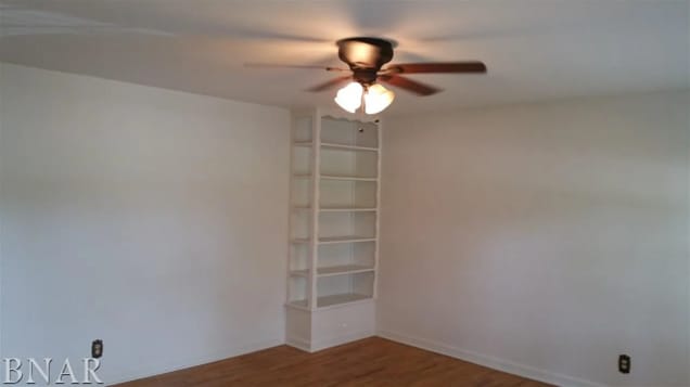 806 S Cottage Ave in Normal, IL - Building Photo - Building Photo