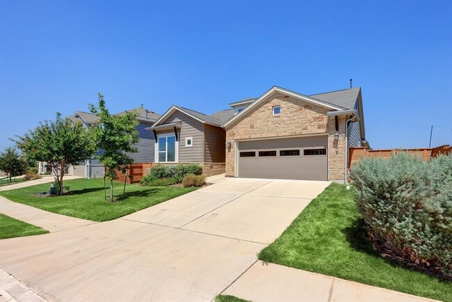 7708 Donnelley Dr in Austin, TX - Building Photo - Building Photo