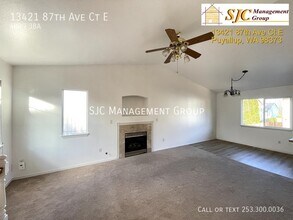 13421 87th Ave Ct E in Puyallup, WA - Building Photo - Building Photo