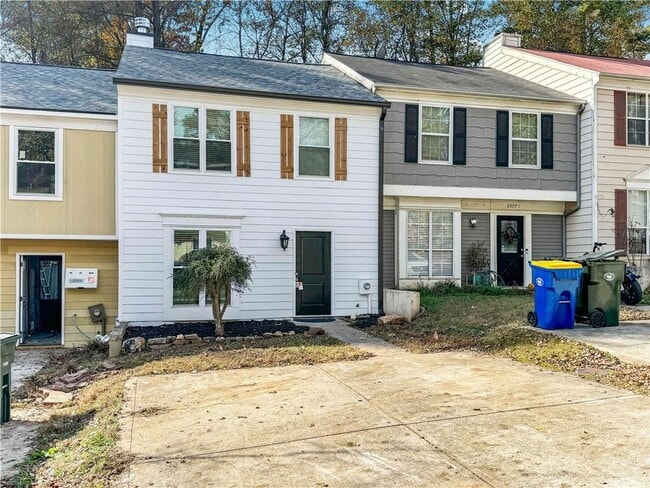 property at 3575 Kennesaw Station Dr