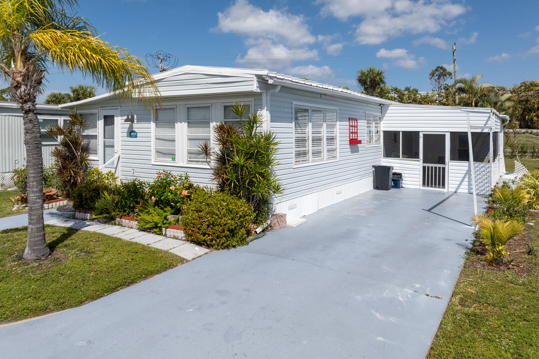 Estero Bay Village in Estero, FL - Building Photo