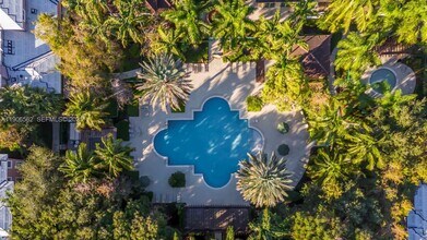 6732 W Sample Rd in Coral Springs, FL - Building Photo - Building Photo