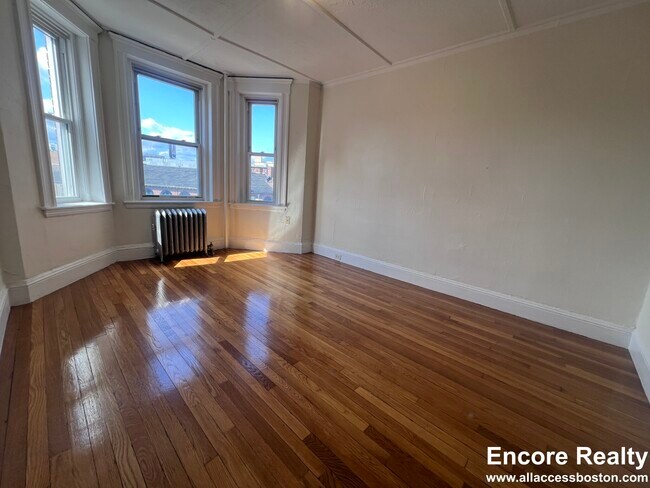 property at 1179 Boylston St