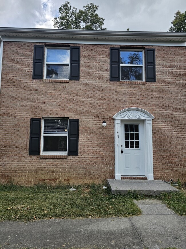 property at 145 Buckingham Dr