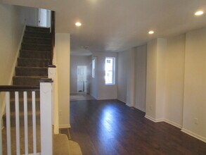 6954 Forrest Ave in Philadelphia, PA - Building Photo - Building Photo