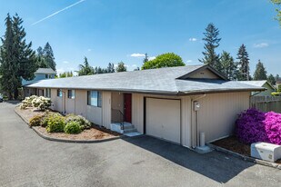 802 21st St SE in Auburn, WA - Building Photo