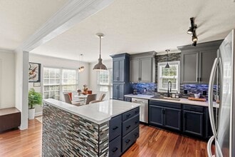 100 Westmont Rd in Jacksonville, NC - Building Photo - Building Photo