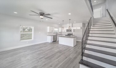 6412 Bacher St-Unit -B in Houston, TX - Building Photo - Building Photo