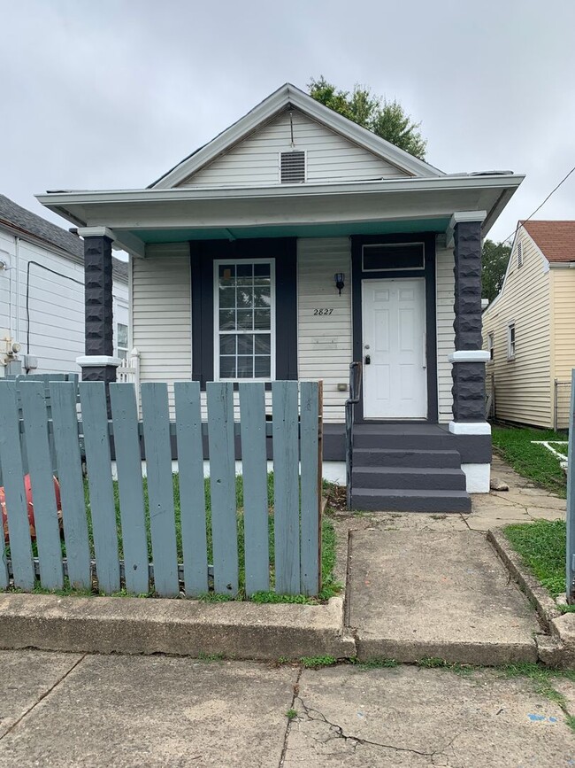 property at 2827 Slevin St