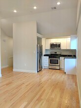 44 Cogswell Ave, Unit 2 in Cambridge, MA - Building Photo - Building Photo