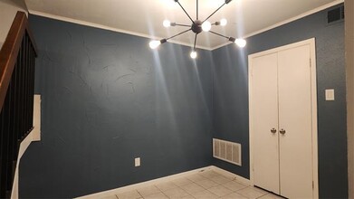 5626 Preston Oaks Rd in Dallas, TX - Building Photo - Building Photo