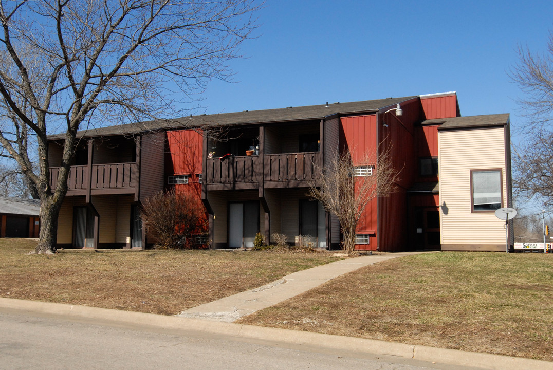 3100 SW 29th Ter in Topeka, KS - Building Photo