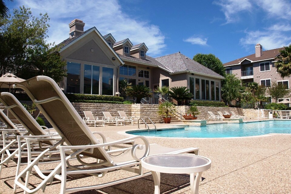 Renaissance at North Bend in Austin, TX - Building Photo