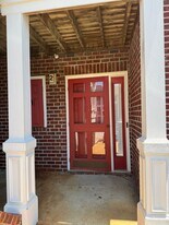 382 Bubble Creek Ct in Fayetteville, NC - Building Photo