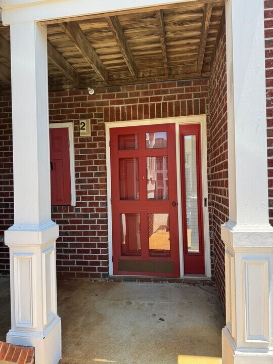 382 Bubble Creek Ct in Fayetteville, NC - Building Photo