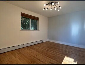 420 Silver St in Negaunee, MI - Building Photo - Building Photo
