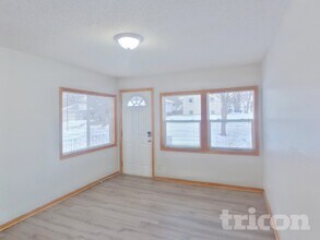 2144 Sherwood Ave in St. Paul, MN - Building Photo - Building Photo